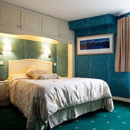 Glen Lui Hotel Балатър Екстериор снимка