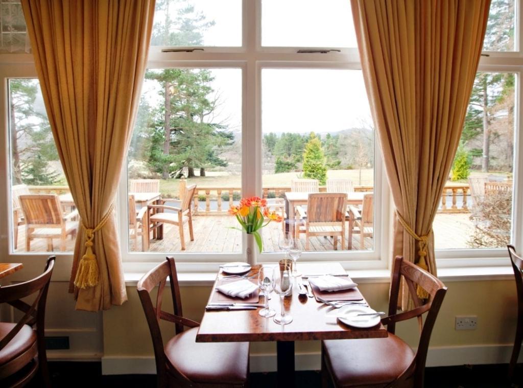 Glen Lui Hotel Балатър Екстериор снимка