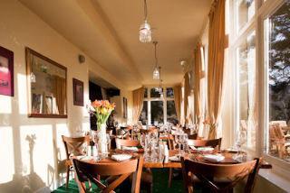 Glen Lui Hotel Балатър Екстериор снимка
