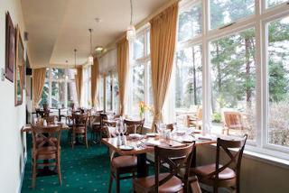 Glen Lui Hotel Балатър Екстериор снимка
